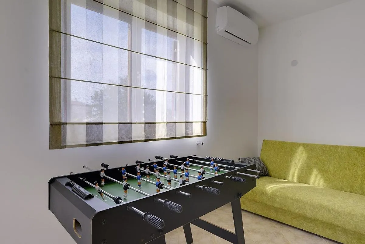 Apartment Falu Štinjan