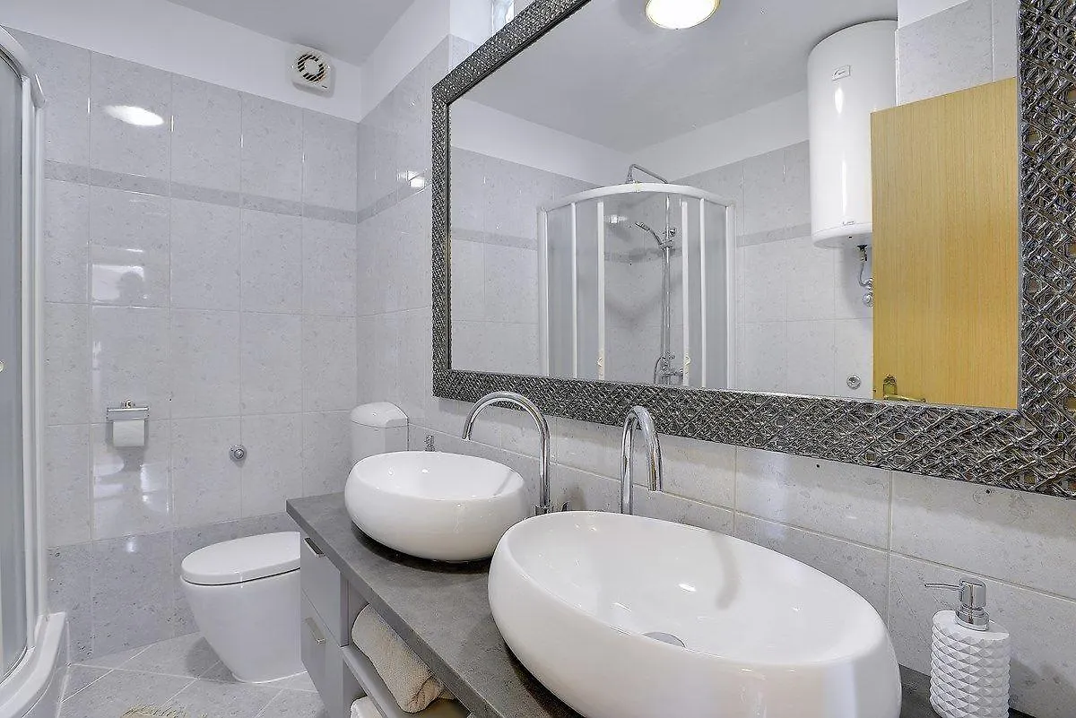 Apartment Falu Štinjan Kroatien
