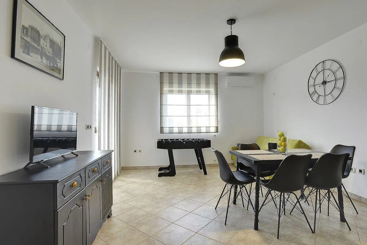 Apartment Falu Štinjan Kroatien