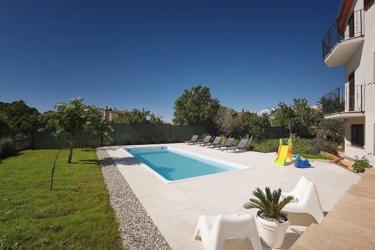 Apartment Falu Stinjan Croatia